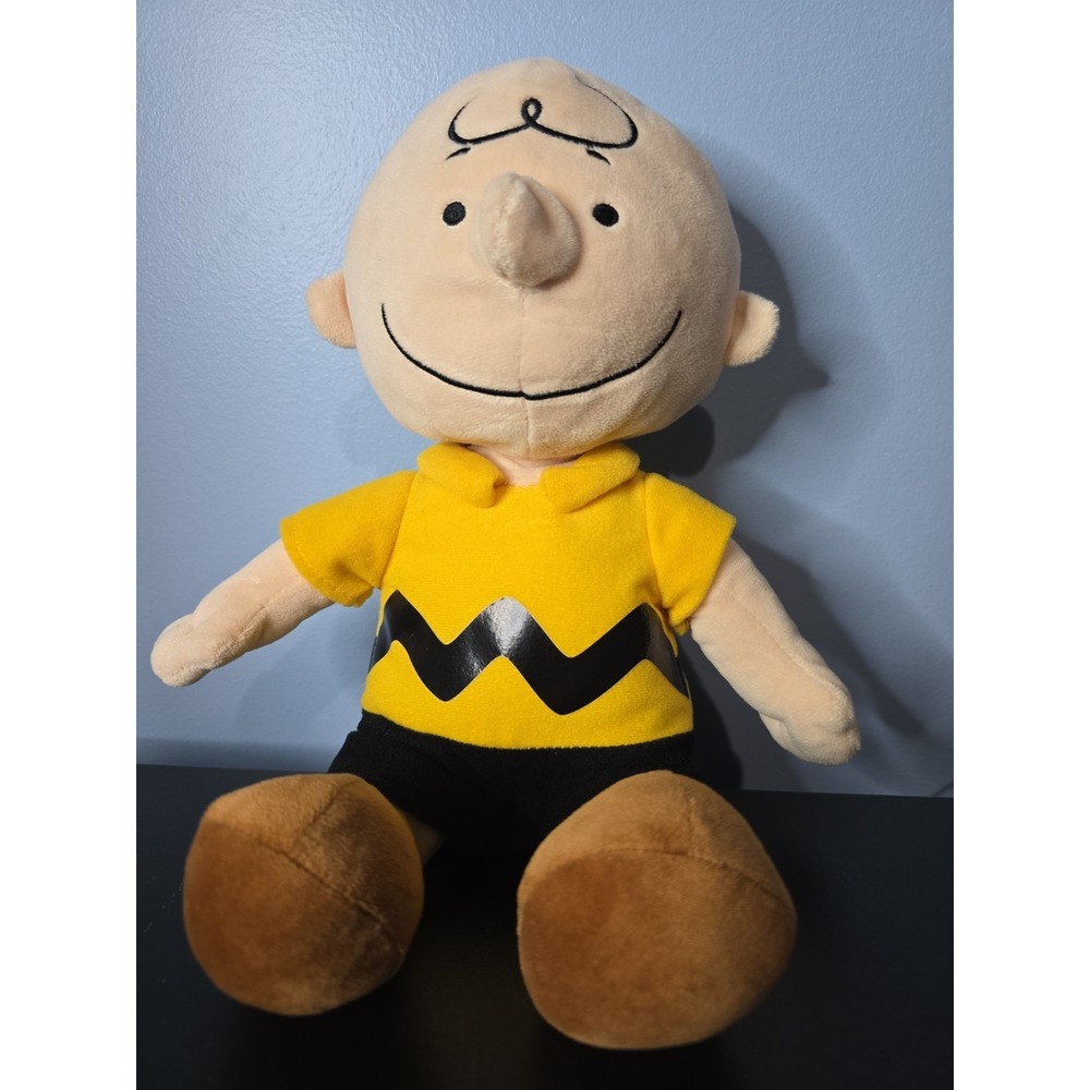 Kohls Cares Charlie Brown Plush Limited Edition Retired [Shultz] Peanuts